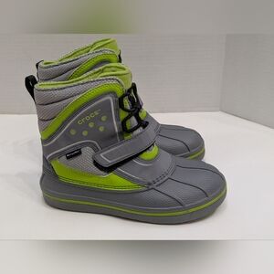 CROCS Kid's Unisex J2 Gray Green Allcast Duck Boots Insulated Winter Snow Rain